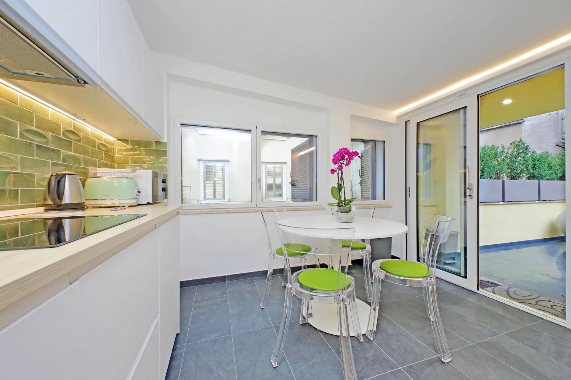 Ych-Casa Indipendente In Zona Prati Apartment Rome Exterior photo